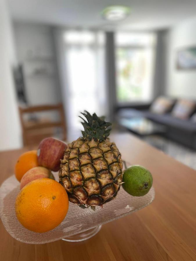 El Cortijo - Pool - Free Parking Apartament